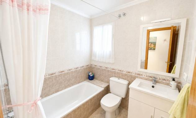 Revente - Apartment - Torrevieja - Playa del cura