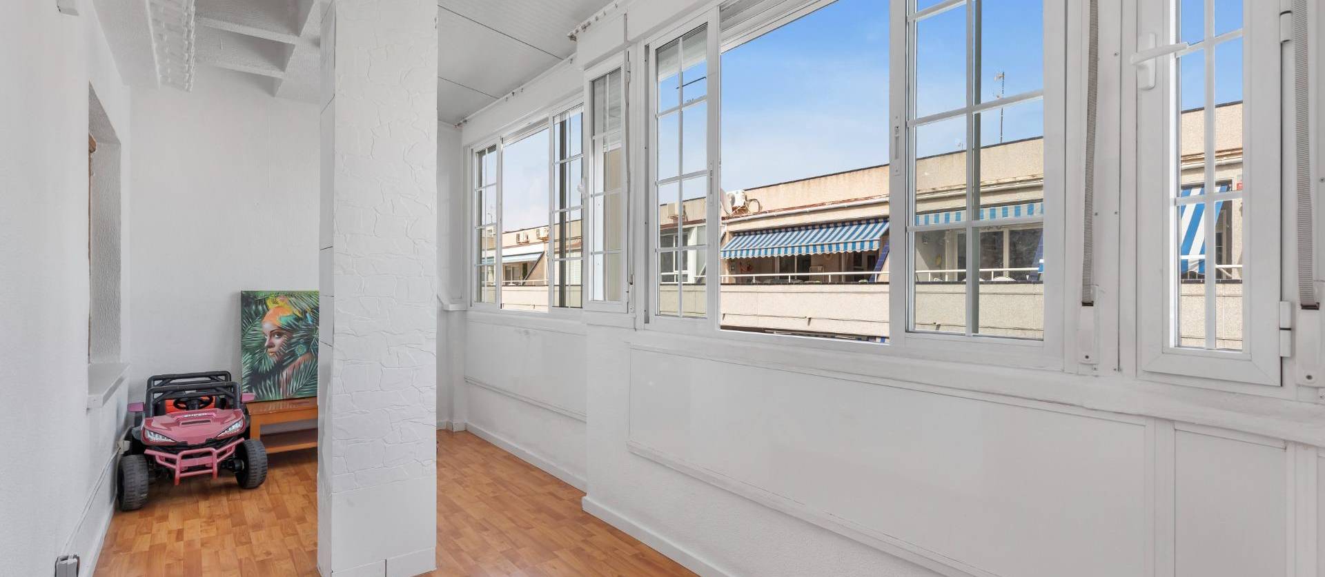 Revente - Apartment - Torrevieja - Playa del cura