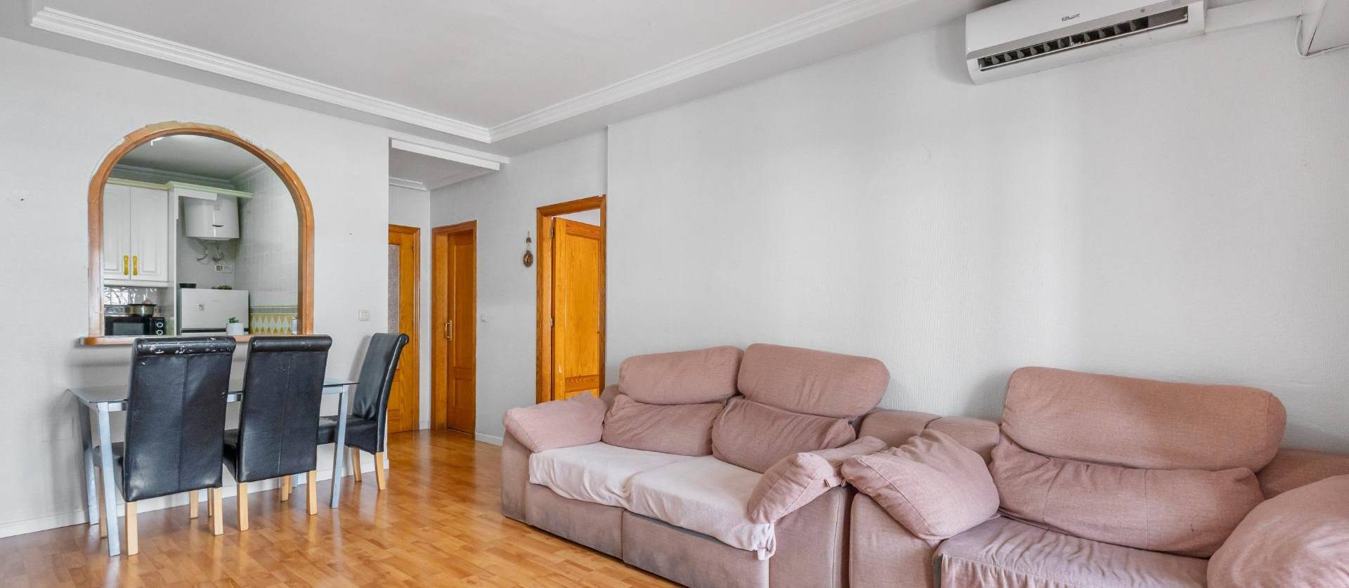 Revente - Apartment - Torrevieja - Playa del cura