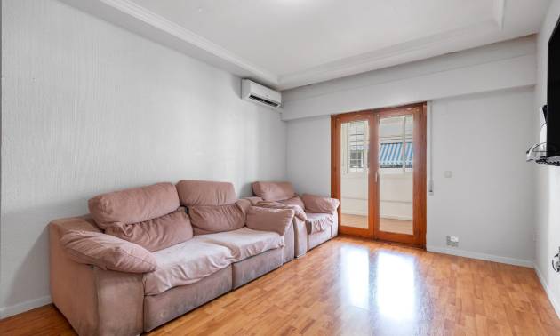 Revente - Apartment - Torrevieja - Playa del cura