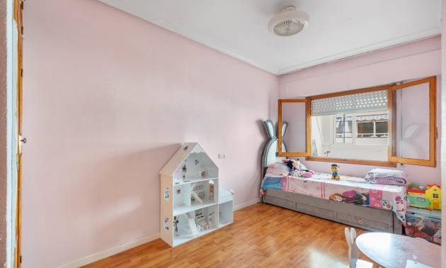 Revente - Apartment - Torrevieja - Playa del cura