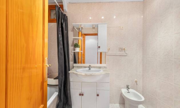 Revente - Apartment - Torrevieja - Playa del cura