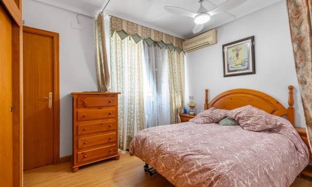 Sale - Apartment - Torrevieja - Playa del cura