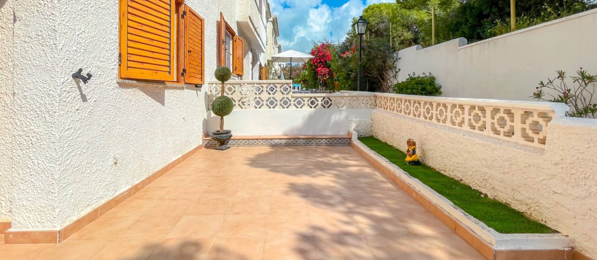 Sale - Townhouse - Orihuela Costa - Playa Flamenca
