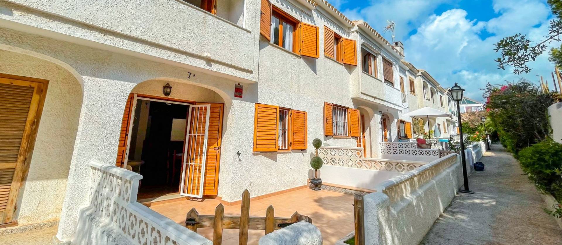 Sale - Townhouse - Orihuela Costa - Playa Flamenca