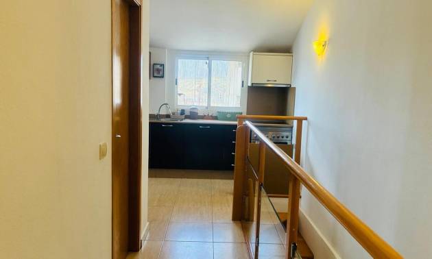 Revente - Apartment - Sucina