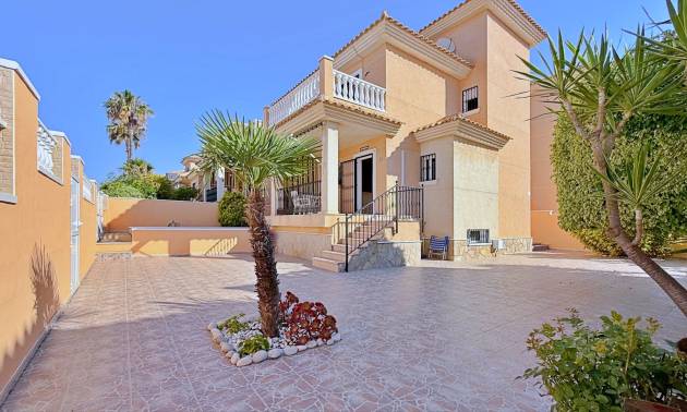 Sale - Villa - Orihuela - Orihuela Costa