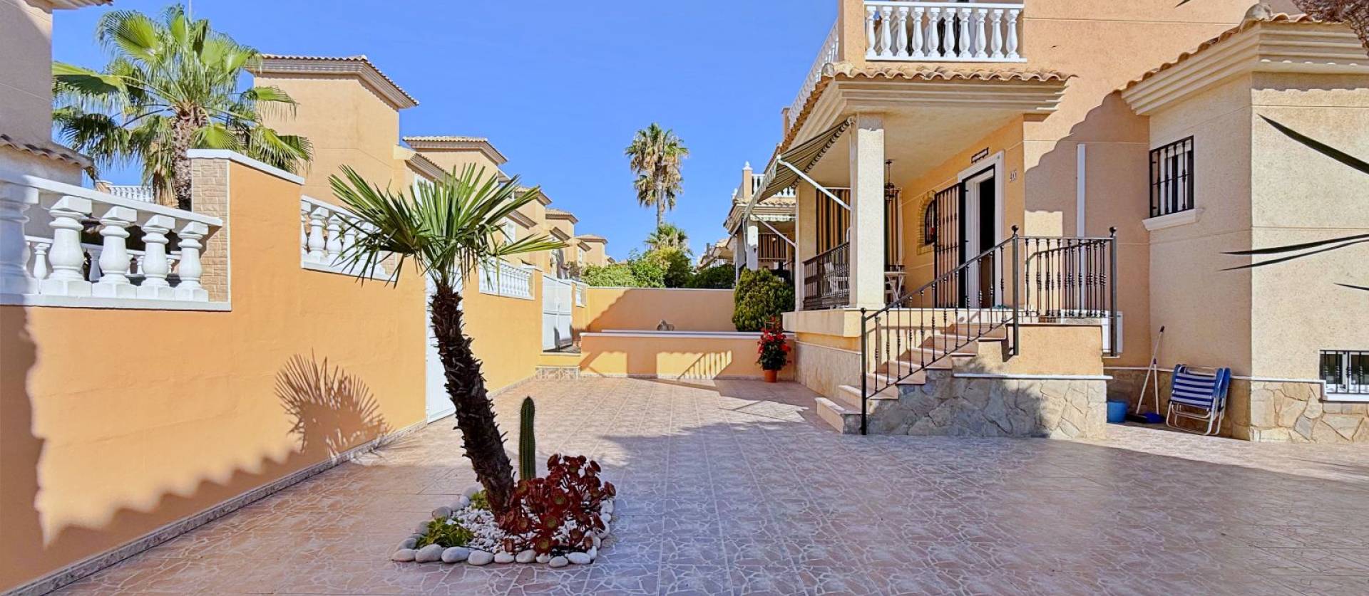 Sale - Villa - Orihuela - Orihuela Costa