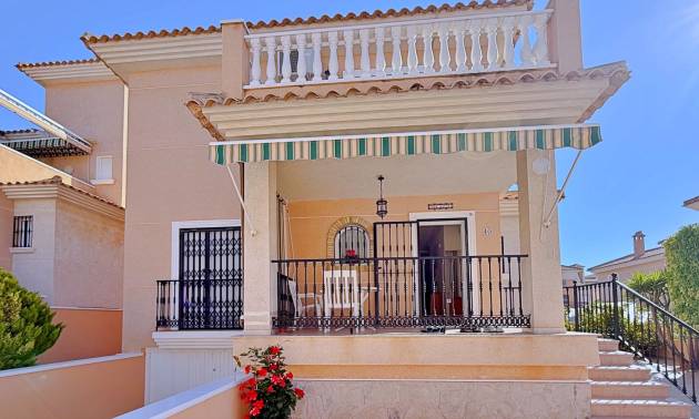 Sale - Villa - Orihuela - Orihuela Costa