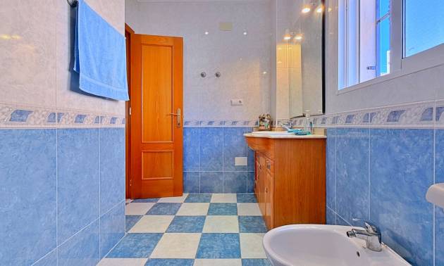 Sale - Villa - Orihuela - Orihuela Costa