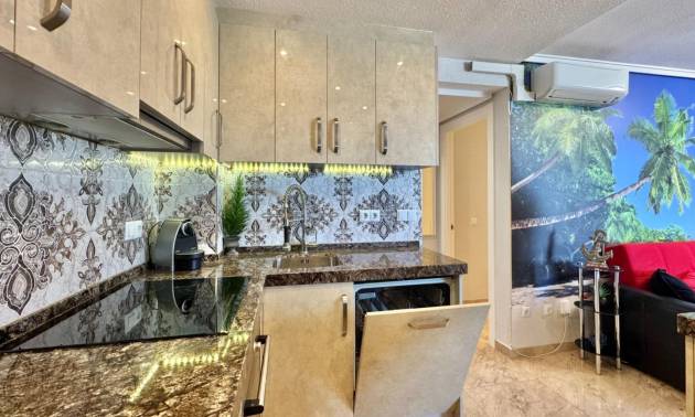Sale - Apartments - Torrevieja - La Mata