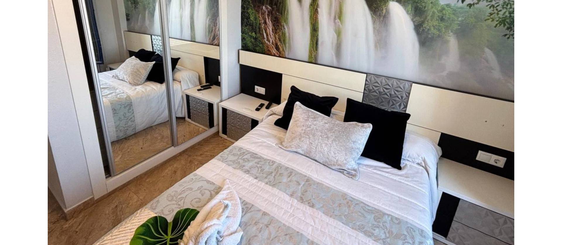 Sale - Apartments - Torrevieja - La Mata