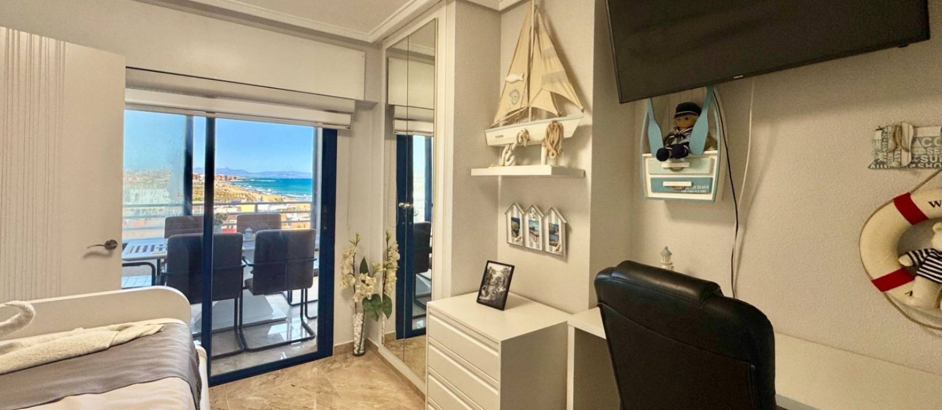 Sale - Apartments - Torrevieja - La Mata