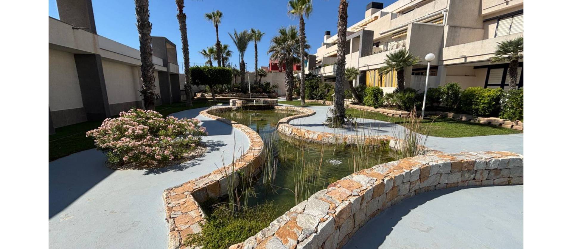 Sale - Apartments - Torrevieja - La Mata
