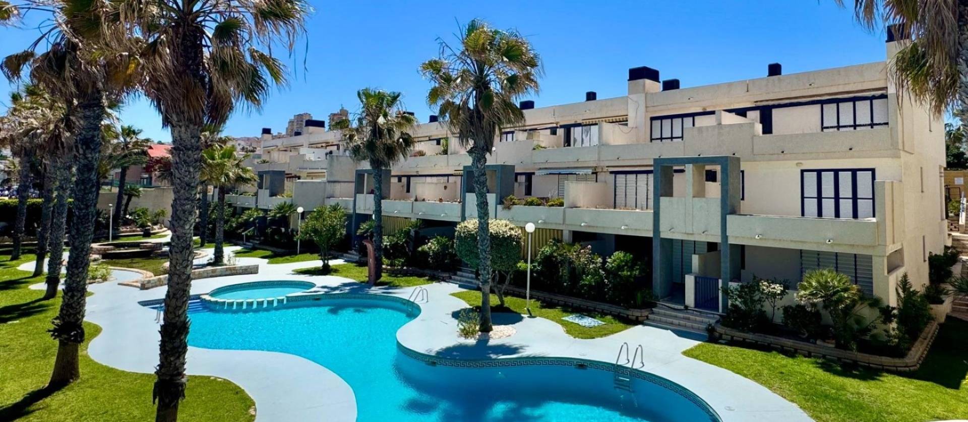 Sale - Apartments - Torrevieja - La Mata