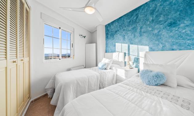 Sale - Apartments - Torrevieja - La Mata