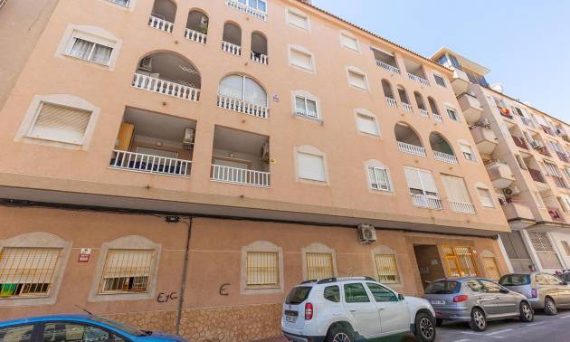 Revente - Apartment - Torrevieja - Habaneras