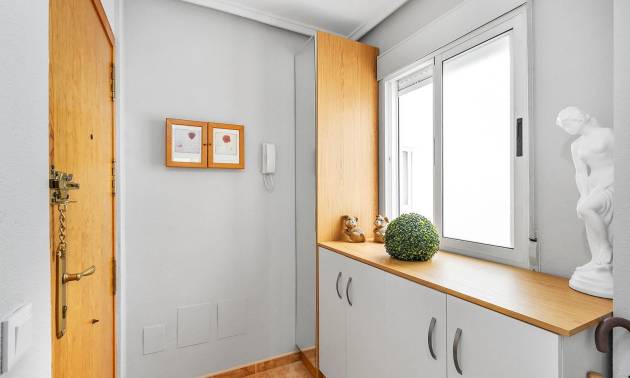 Revente - Apartment - Torrevieja - Habaneras