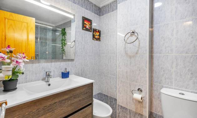 Revente - Apartment - Torrevieja - Habaneras