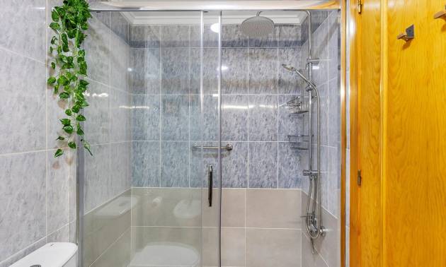 Revente - Apartment - Torrevieja - Habaneras
