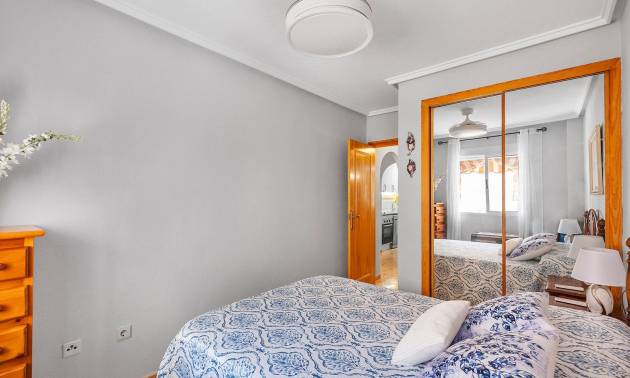 Revente - Apartment - Torrevieja - Habaneras