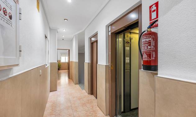 Revente - Apartment - Torrevieja - Habaneras