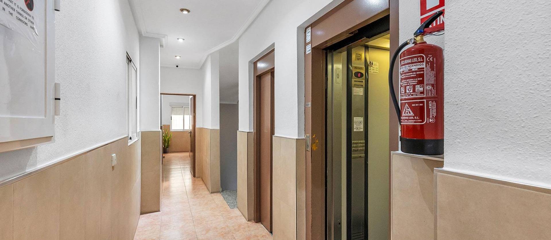 Revente - Apartment - Torrevieja - Habaneras