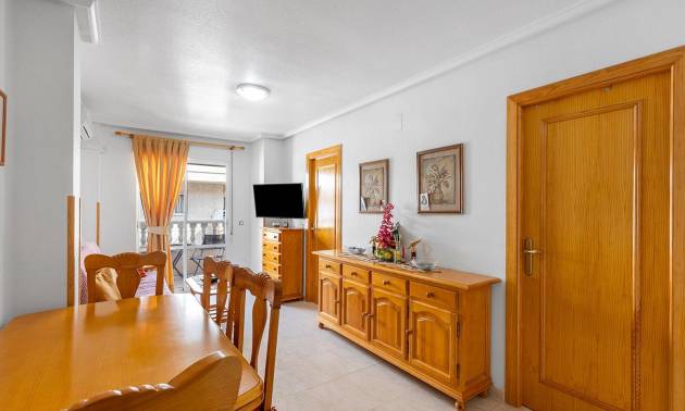 Revente - Apartment - Torrevieja - Estacion de autobuses