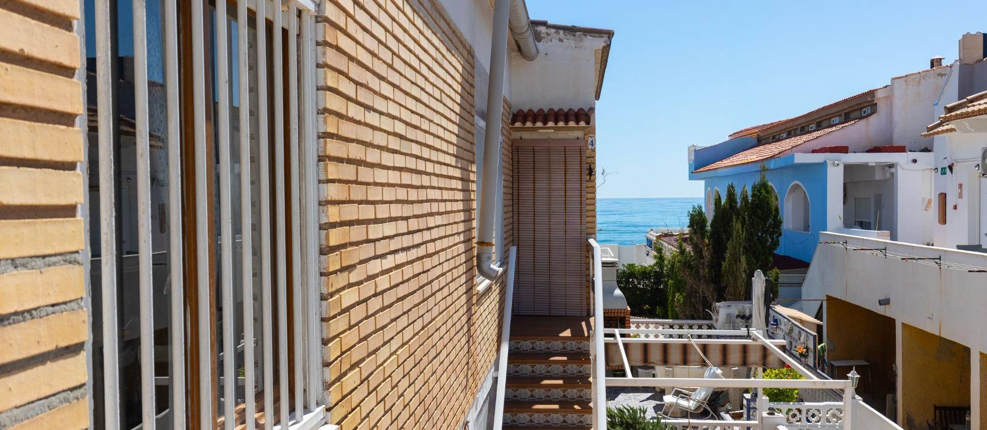 Sale - Bungalow - Torrevieja - Los Europeos