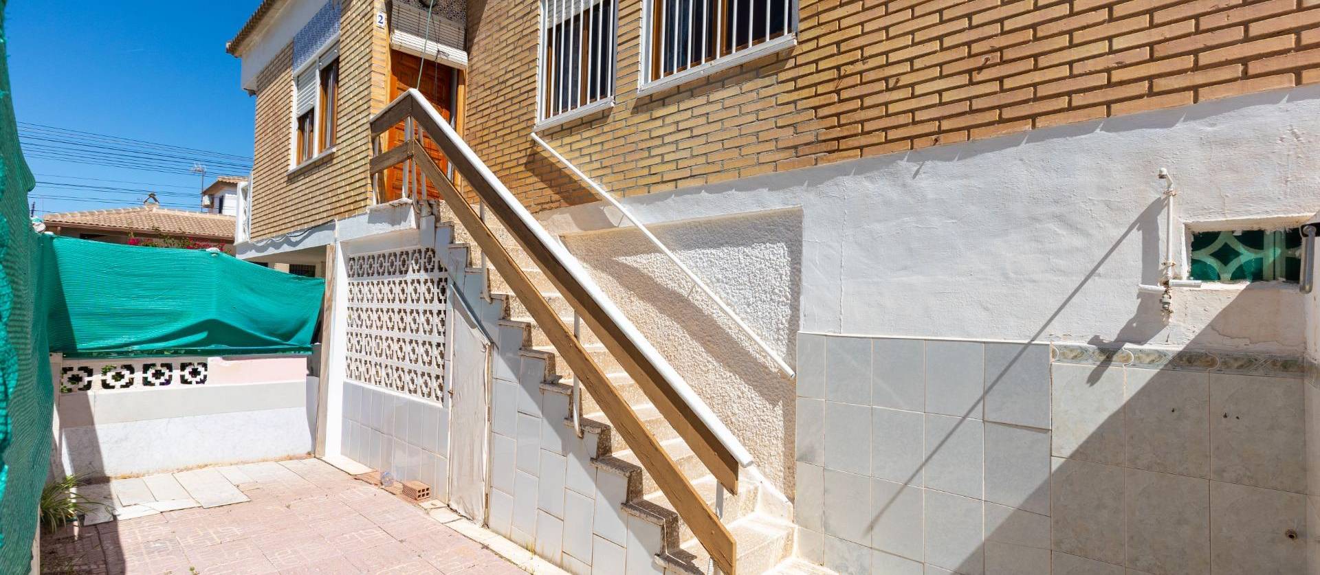 Sale - Bungalow - Torrevieja - Los Europeos