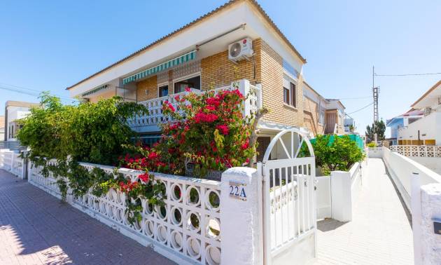 Sale - Bungalow - Torrevieja - Los Europeos