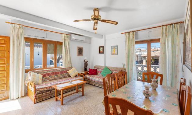 Sale - Bungalow - Torrevieja - Los Europeos