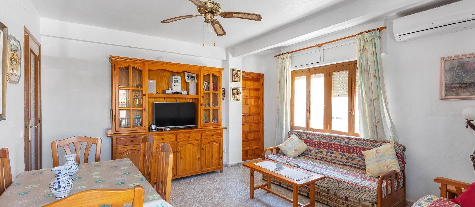 Sale - Bungalow - Torrevieja - Los Europeos