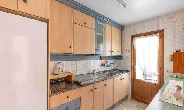 Sale - Bungalow - Torrevieja - Los Europeos
