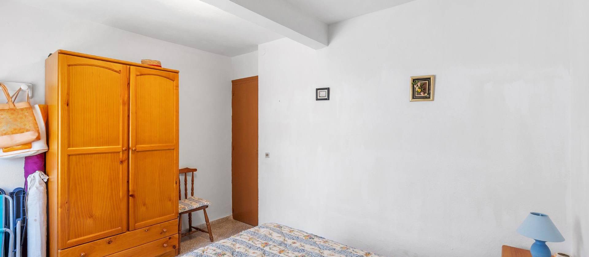 Sale - Bungalow - Torrevieja - Los Europeos