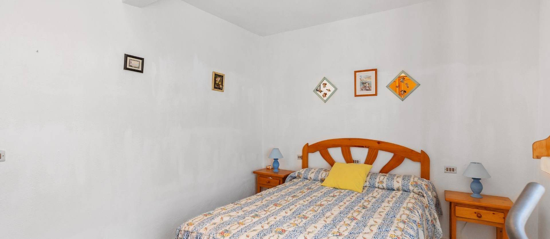 Sale - Bungalow - Torrevieja - Los Europeos
