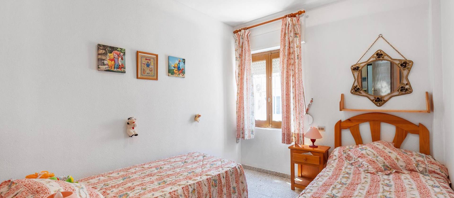 Sale - Bungalow - Torrevieja - Los Europeos