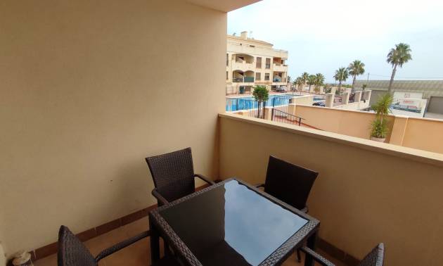 Revente - Apartment - Sucina