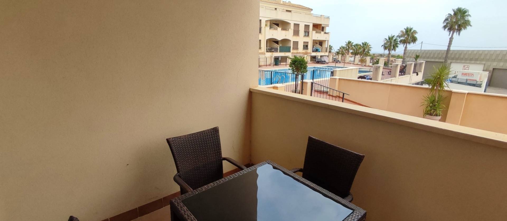 Revente - Apartment - Sucina