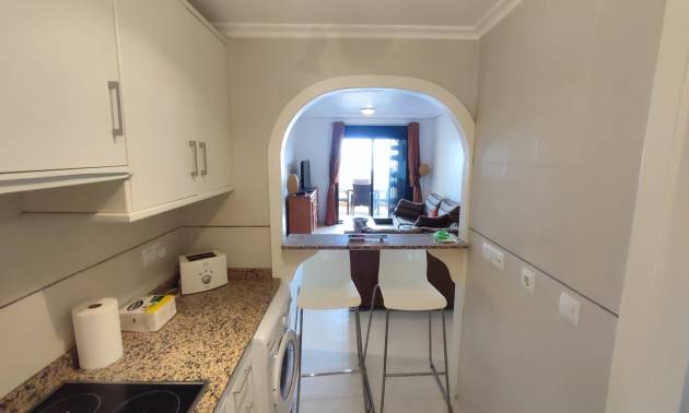 Revente - Apartment - Sucina