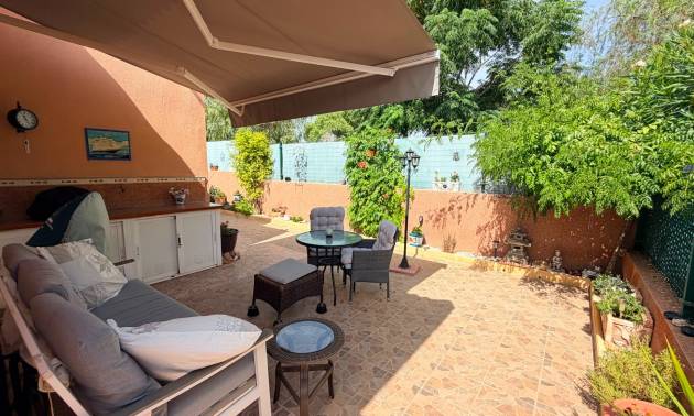 Sale - Villa - Los Montesinos - La Herrada