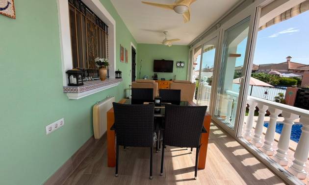 Sale - Villa - Los Montesinos - La Herrada