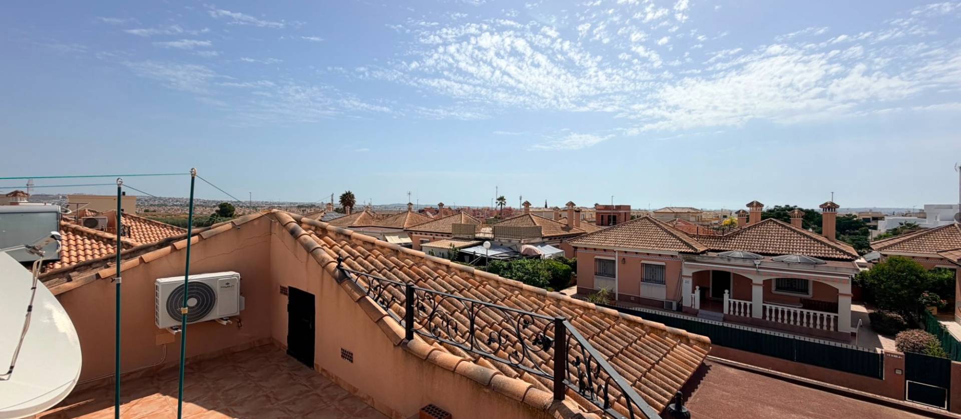 Sale - Villa - Los Montesinos - La Herrada