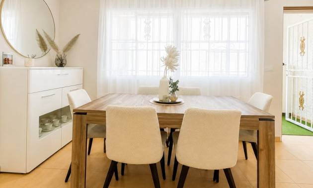 Sale - Townhouse - Orihuela Costa - Punta Prima