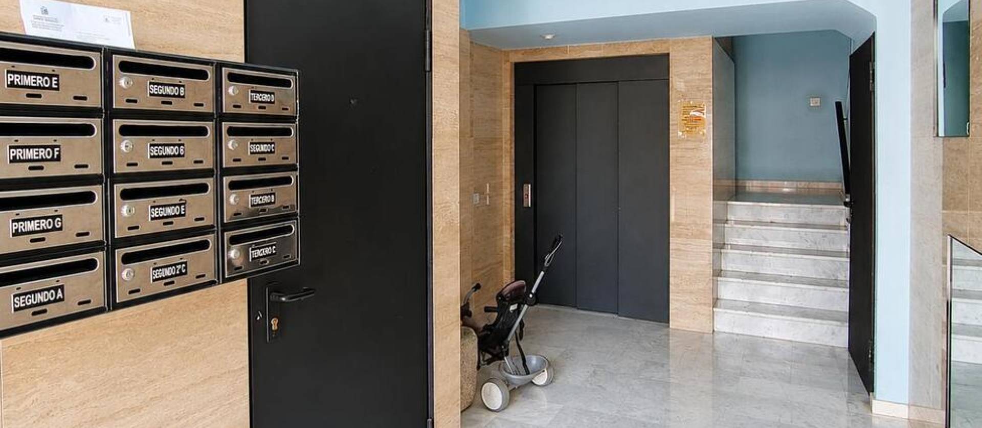 Revente - Apartment - Sucina
