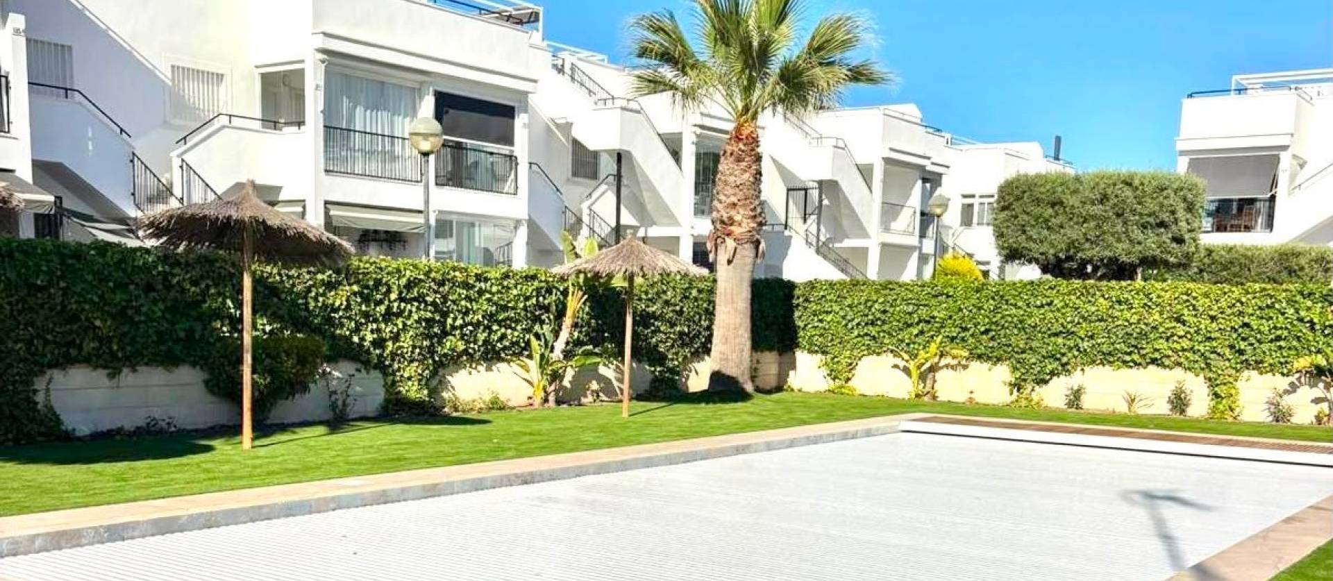 Sale - Apartment - Torrevieja - Aguas Nuevas