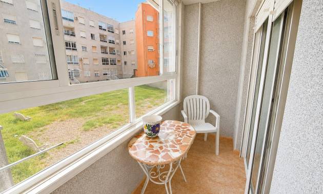 Revente - Apartment - Torrevieja - Estacion de autobuses