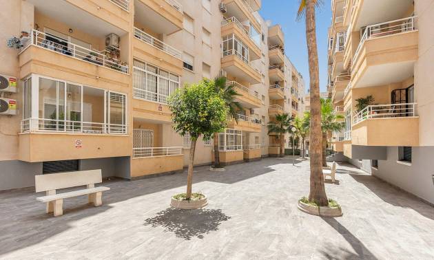 Sale - Apartment - Torrevieja - Playa del cura
