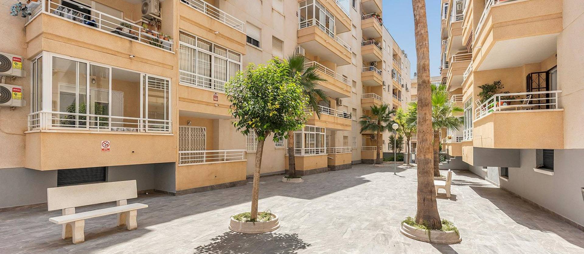 Sale - Apartment - Torrevieja - Playa del cura