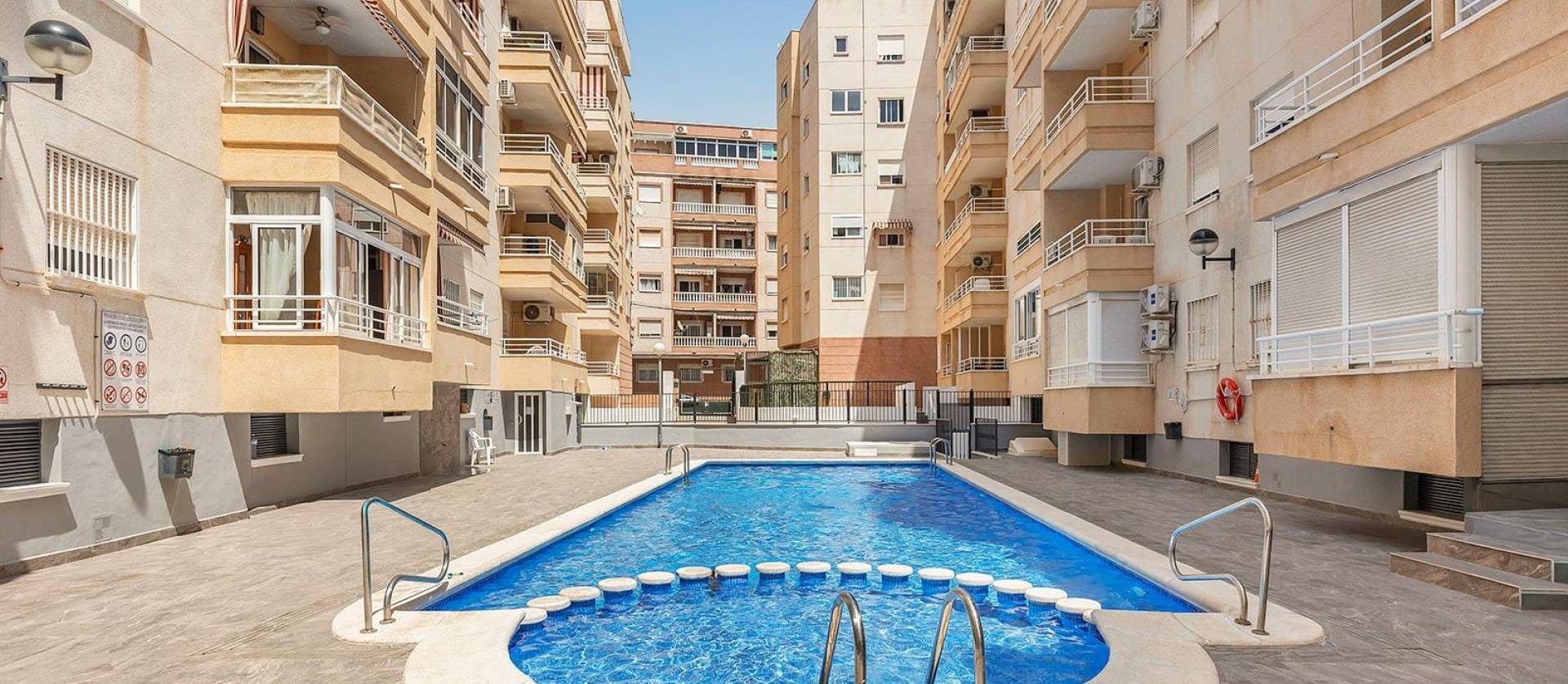 Sale - Apartment - Torrevieja - Playa del cura